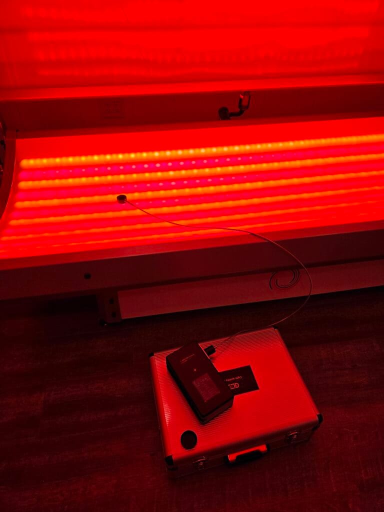 Irradiance Measurement Red Light Bed